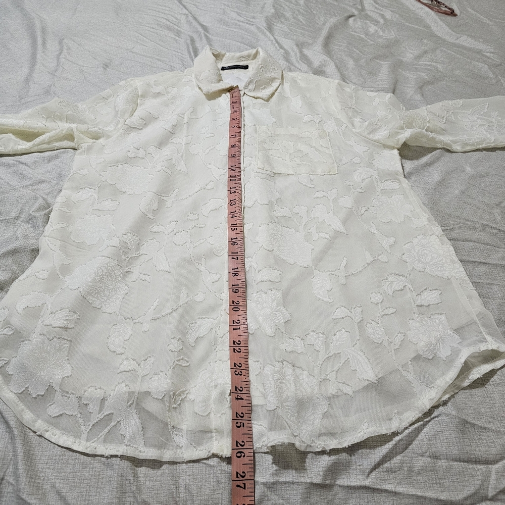Pretty Garden Romantic Sheer Chiffon Textured Blouse Button Down Cream Small - Picture 9 of 16